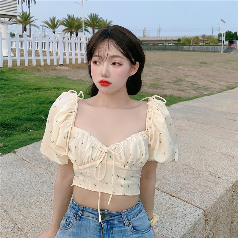 Áo Tay Ngắn Hoạ Tiết Hoa Thiết Kế Hợp Thời Trang Cho Nữ