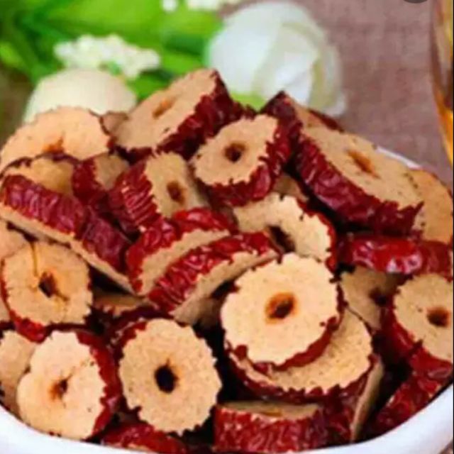 TÁO ĐỎ CẮT LÁT