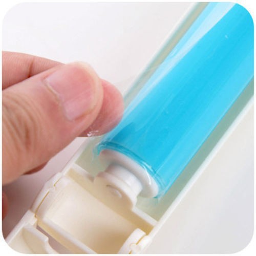 Cây lăn bụi quần áo cầm tay mini Có Thể Tái Sử Dụng Tiện Lợi