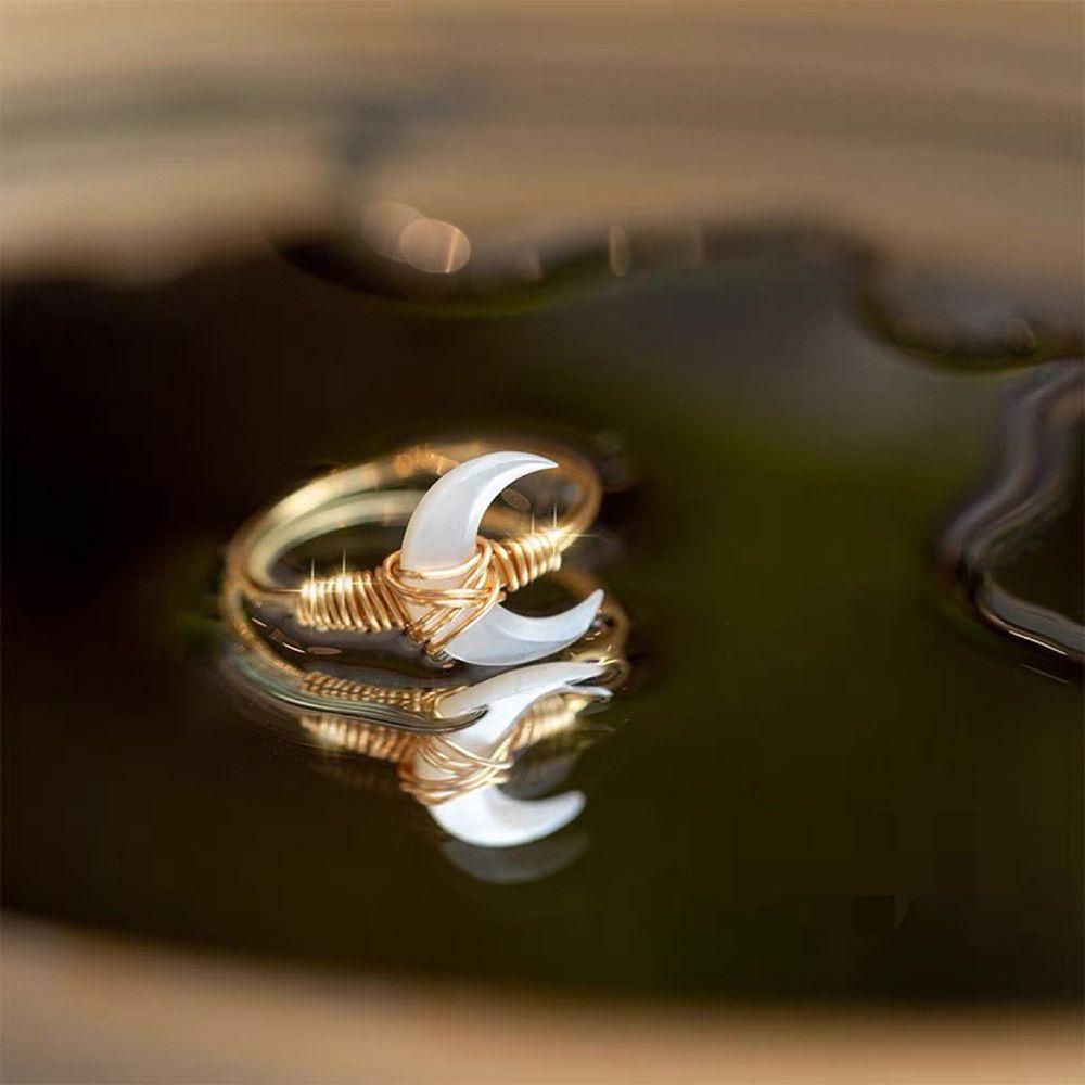 Vòng cổ Mặt Trăng Khuyết Phong Cách Retro Đơn Giản Cho Nữ