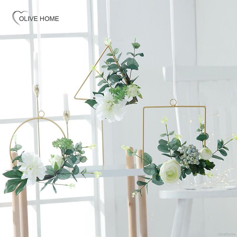 Vòng hoa treo tường trang trí nhân tạo nhiều hình dạng độc đáo