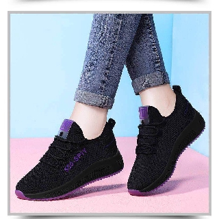 Giảy thể thao chất liệu vải mềm , êm chân . Hàng có sẵn size 36-40