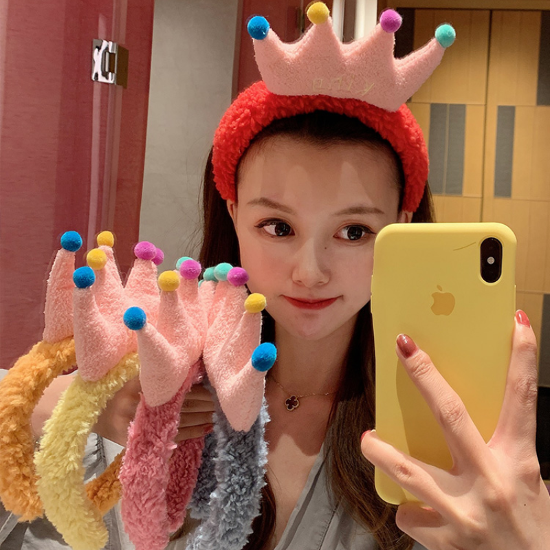 Băng đô hình vương miện đáng yêu cho bé