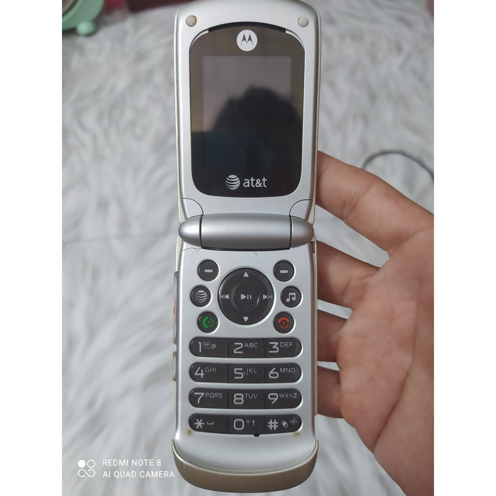 Điện thoại OPPO A3S (2GB-16GB). máy 95%, nứt kính nhẹ
