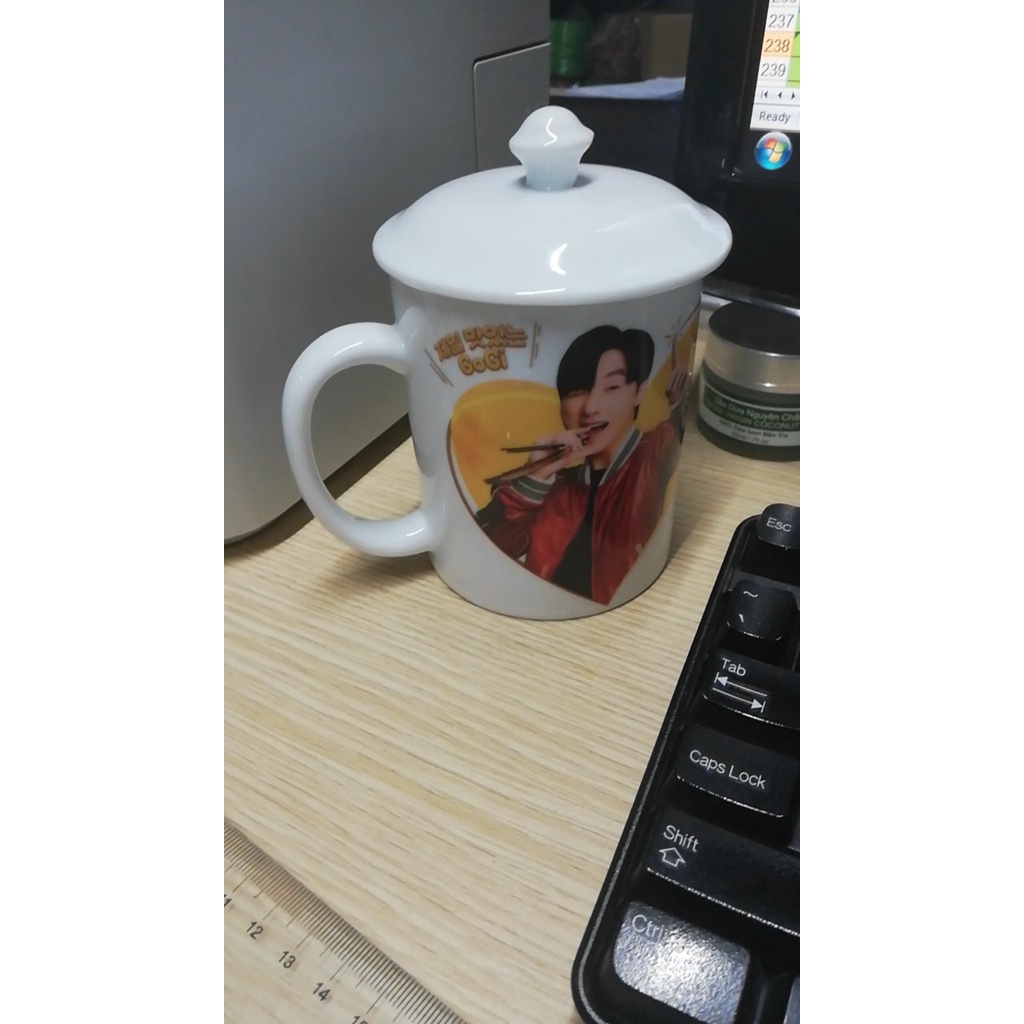 Cốc sứ in hình theo yêu cầu kute