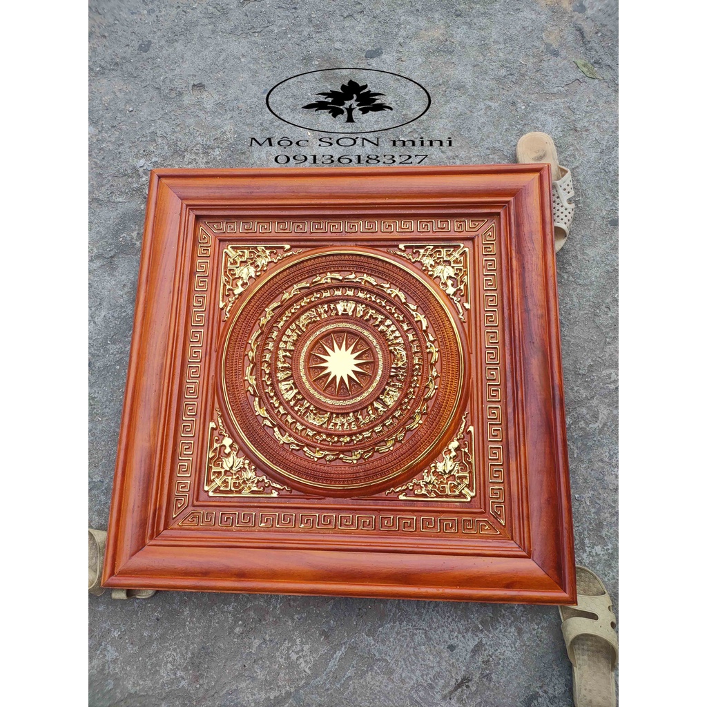 Tranh vuông trống đồng gỗ hương,tranh treo tường,tranh đục trống đồng có 2 cỡ tranh vuông 76cm và 81cm