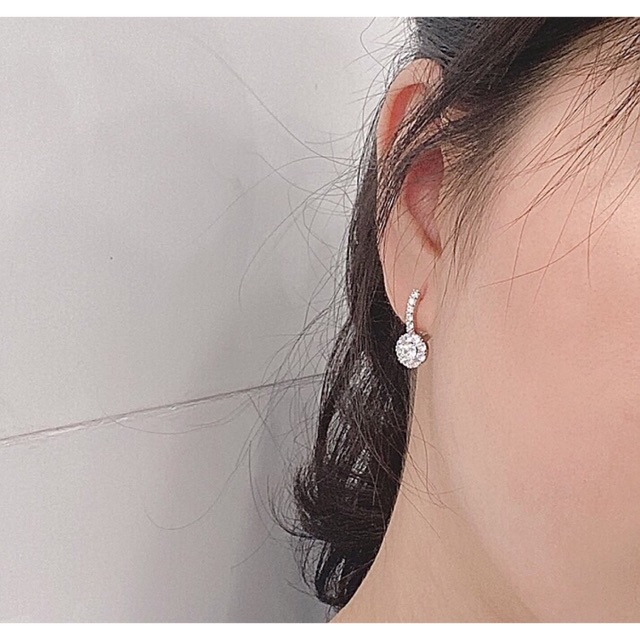 Khuyên tai tròn đính sát tai sang xịn mịn bạc chuẩn đẹp NGỌC MẬU