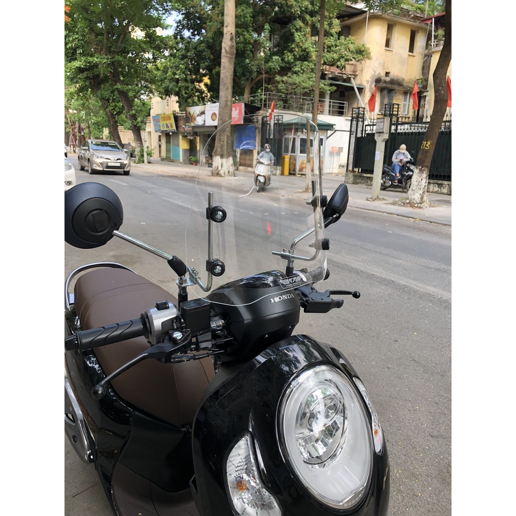 Kính chắn gió xe máy Honda Scoopy