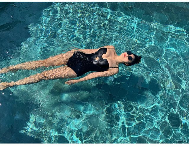 Áo tắm 1 mảnh cúp gọng sexy | BigBuy360 - bigbuy360.vn