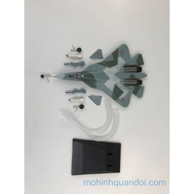 Mô hình máy bay Su-57 CỜ KQVN Nhựa ABS Dài 30cm