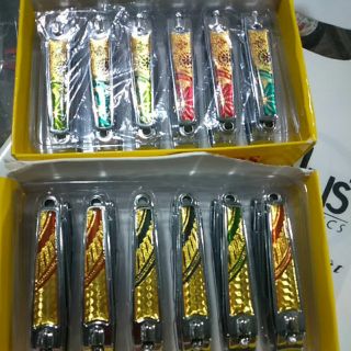 Bấm móng tay dành cho người lớn