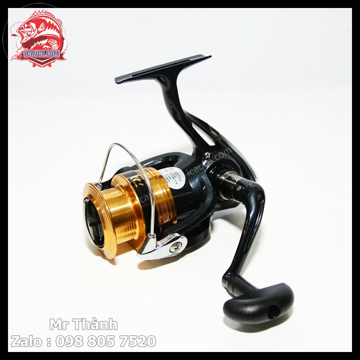 Daiwa SWEEPFIRE 2500 4000 máy câu cá cao cấp giá rẻ