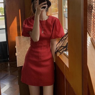 Váy tay bồng cổ tròn tiểu thư
