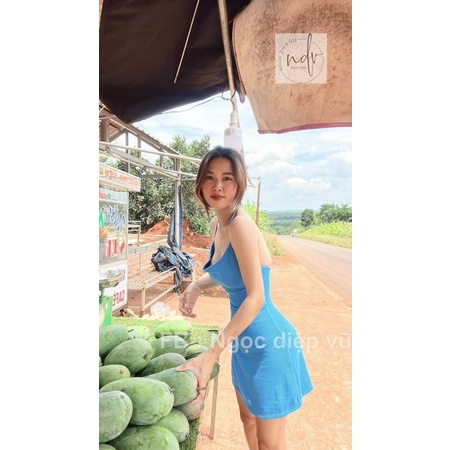 Đầm Body Yếm Cổ Đổ Chất Thun Gân -D40-