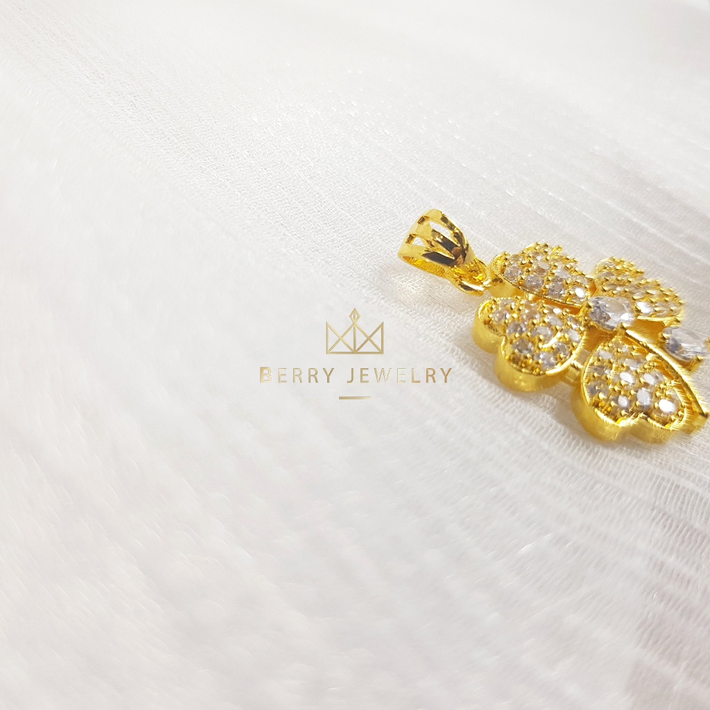 Mặt Dây Chuyền Nữ Mẫu Cỏ 4 Lá Lớn Màu Vàng Nhiều Đá Cực Sang B25MDC3 | Berry Jewelry