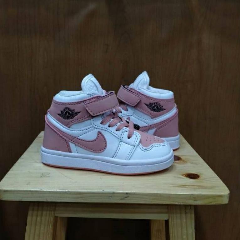 Giày Bata Nike Air Jordan Thời Trang Năng Động Cho Bé