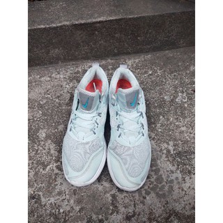 Giày nike size trên ảnh real 2hand