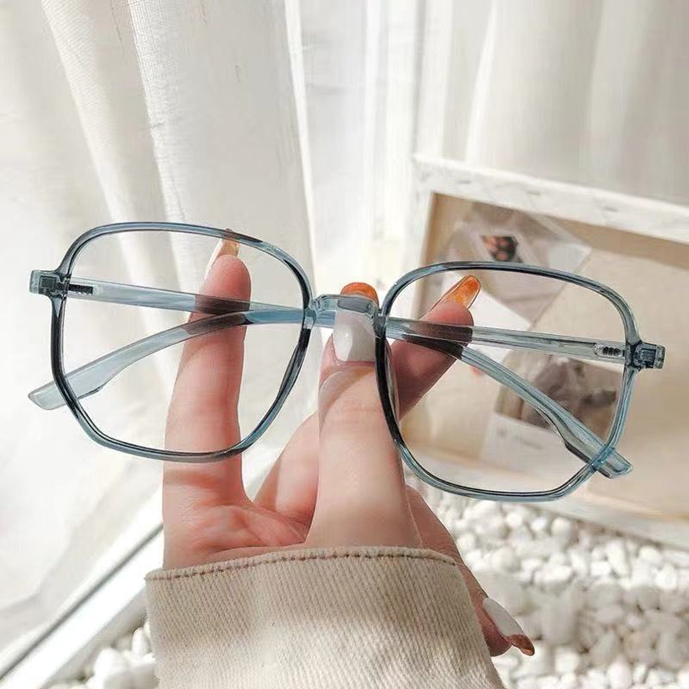 Mắt kính gọng đa giác phong cách vintage