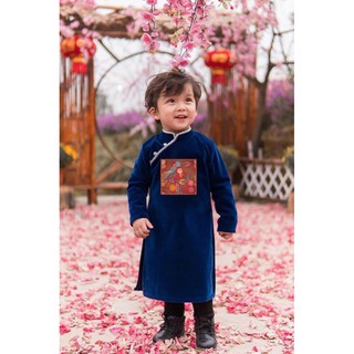 Áo dài nhung trẻ em bé trai màu xanh đen