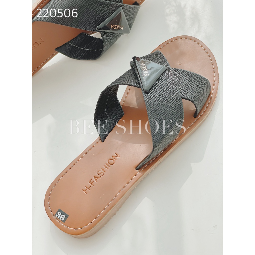 DÉP NỮ BEESHOES - DÉP NỮ QUAI CHÉO SẴN MÀU ĐEN - TRẮNG 220506