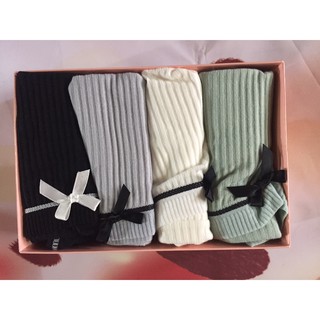 SET 4 QUẦN VIC - TÚI GIẤY