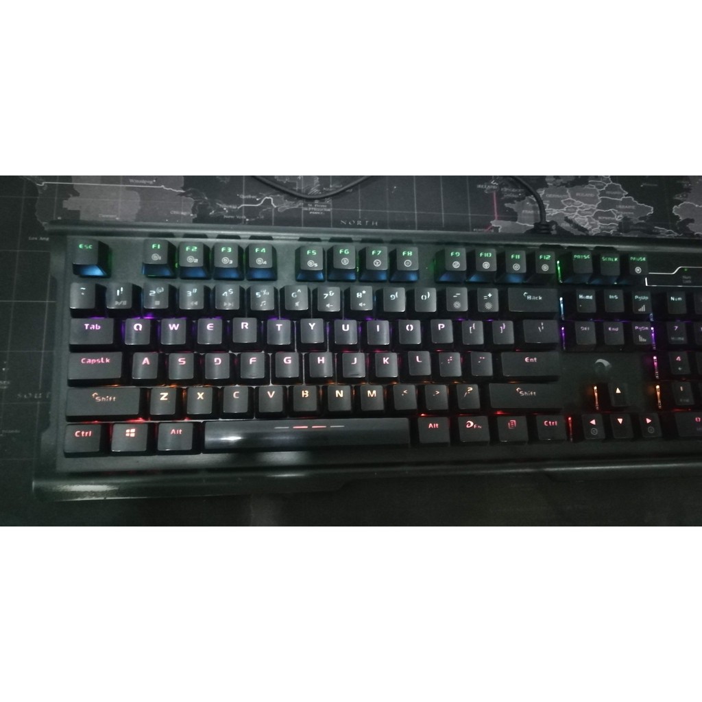 Bàn phím cơ Dareu CK525 Blue SW Led rainbow (cũ)