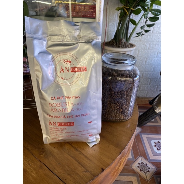 Cà Phê ROBUSTA và ARABICA nguyên chất 100% hậu vị ngọt thơm quyến rũ gói 1000g ÂNCOFEE . Cà Phê Buôn Ma thuột. | BigBuy360 - bigbuy360.vn