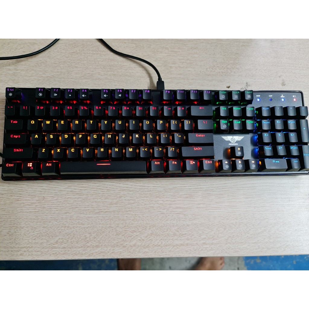Bàn Phím Cơ Không Dây Newmen GM335 - Hàng Chính Hãng