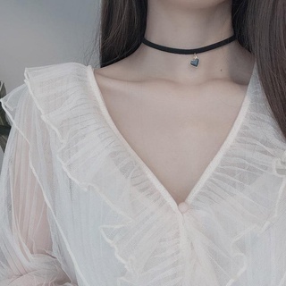 Vòng cổ mặt trái tim