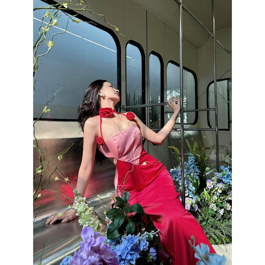 Đầm Yếm Maxi Dây Hoa Hồng LSEOUL V23041518 Chất Lụa Sang Trọng Phù Hợp Đi Tiệc