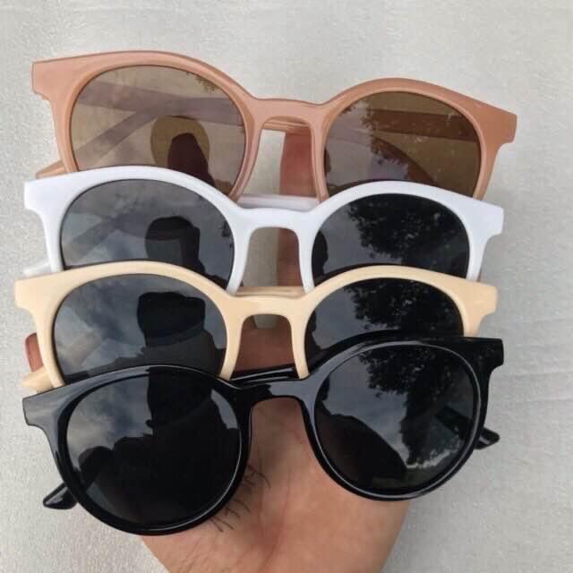 ZADOLA FASHION - Mắt kiếng râm thời trang ulzzang chống nắng du lịch - Siêu Hót Mùa Hè Này.