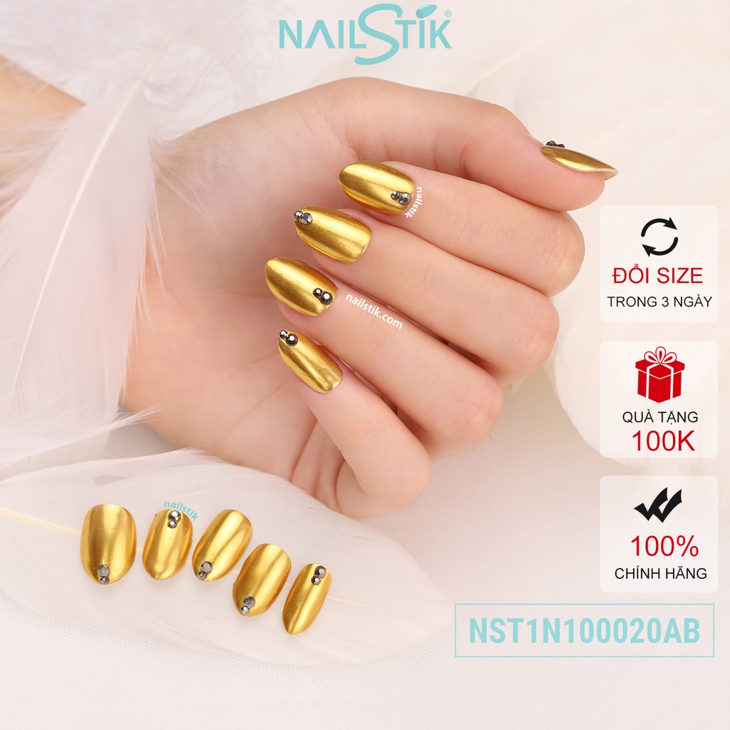 Móng úp thiết kế by NAILSTIK, màu vàng gold, form móng bầu, ngắn/dài, 020