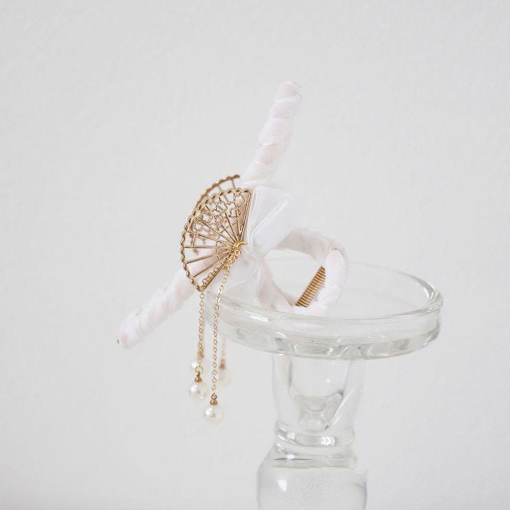 Kẹp Tóc Tua Rua Hình Bướm