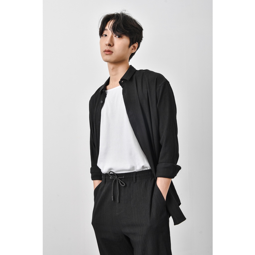 Áo sơ mi nam màu đen vải cực chất cổ straight, form loose 10S21SHL035 | LASTORE MENSWEAR