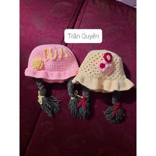 mũ len handmade gắn tóc giả 2 bên cho bé