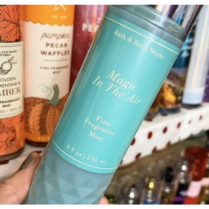 Xịt thơm toàn thân nước hoa Bath and Body Works - Magic In The Air ( 236mL )