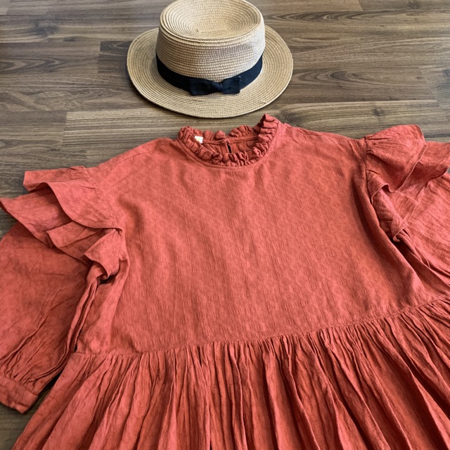 Đầm cam babydoll tiểu thư