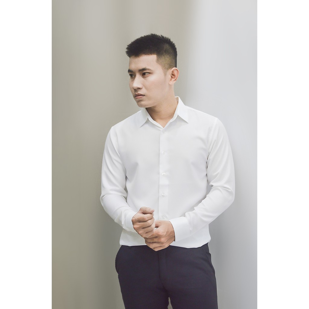 Áo sơ mi nam ôm body màu trắng chất liệu vải cotton lụa mềm mịn thoáng mát