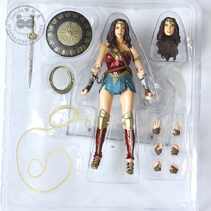 Mô Hình Nhân Vật Wonder Woman Trong Justice League Ex Maf048