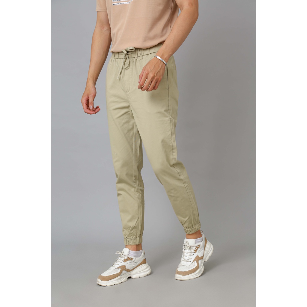 Quần kaki jogger nam dáng slimfit AKUBA | 718