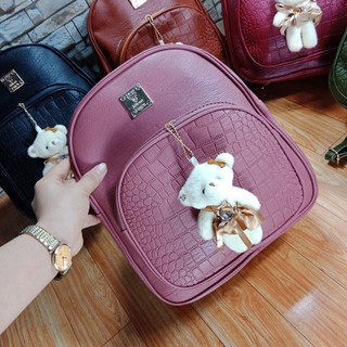 Balo kèm gấu xinh xắn