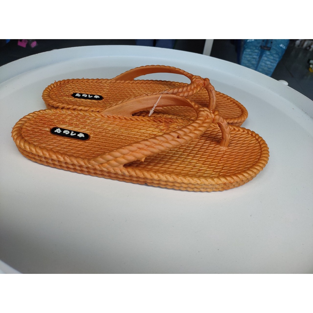 Dép Đúc Xỏ Ngón Nữ Cao 2 Phân Siêu Bền và Êm Chân