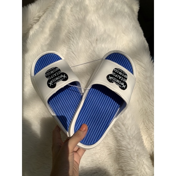 Dép bánh mì hottrend