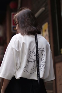 Áo thun Falling In Love With "You"