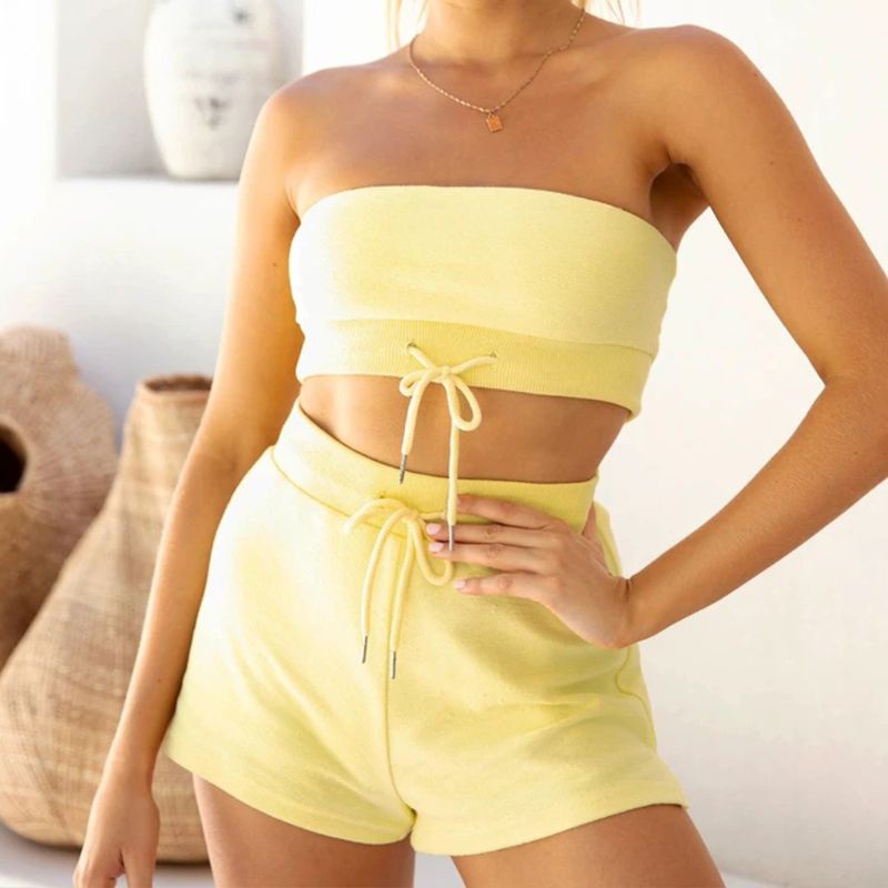 Bộ Trang Phục 2 Mảnh Gồm Áo Trễ Vai Và Quần Short Lưng Cao Màu Trơn Phối Dây Rút Thời Trang Quyến Rũ Cho Nữ