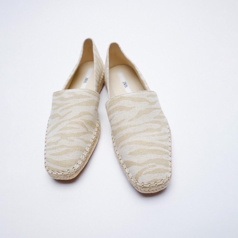 Giày lười vải hiệu Zara auth 100% - hình thật ở cuối