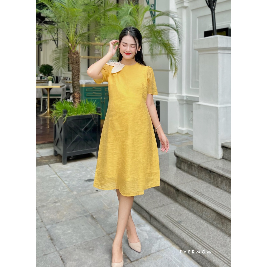 EVERMOM | Đầm bầu thiết ké dáng suông đính lá đi tiệc - Aura Dress