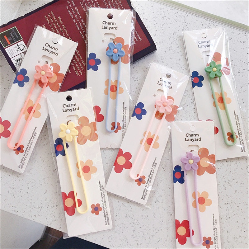 Dây Đeo Điện Thoại / Thẻ ID Bằng Silicon Dẻo Họa Tiết Hoạt Hình Dễ Thương Giá Đỡ