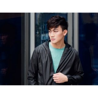 Áo khoác nam vải dù cản gió