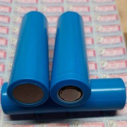 PIN 18650 3.7V 5000mAh loại tốt